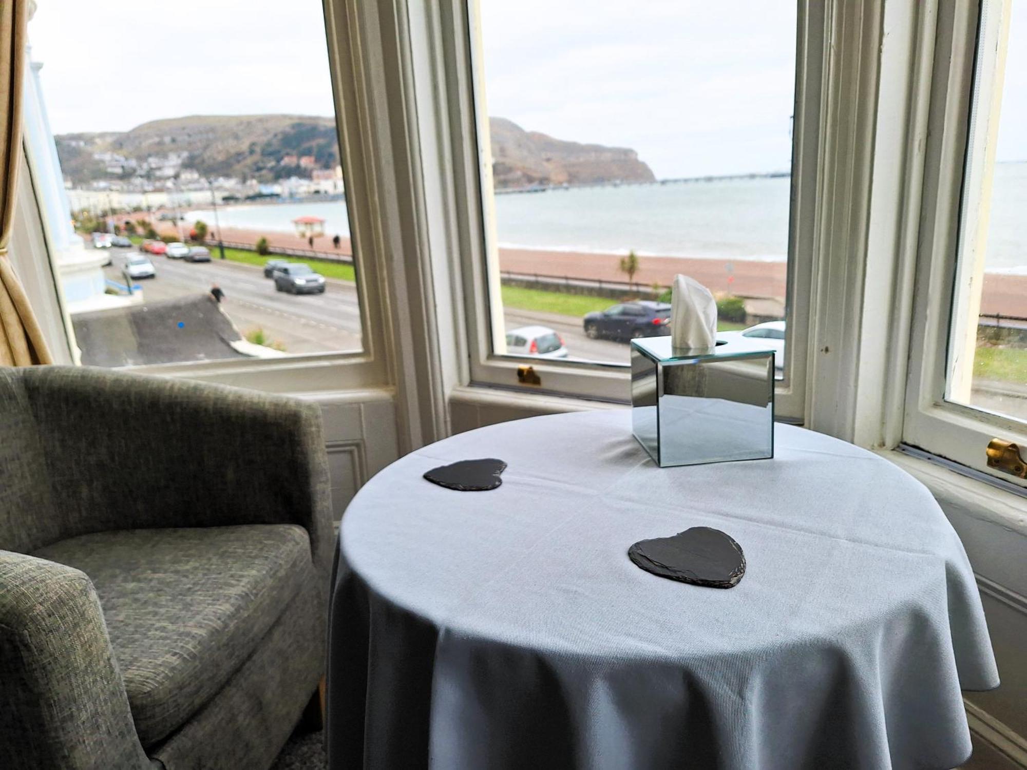Hotel Swn Y Mor Llandudno Zimmer foto
